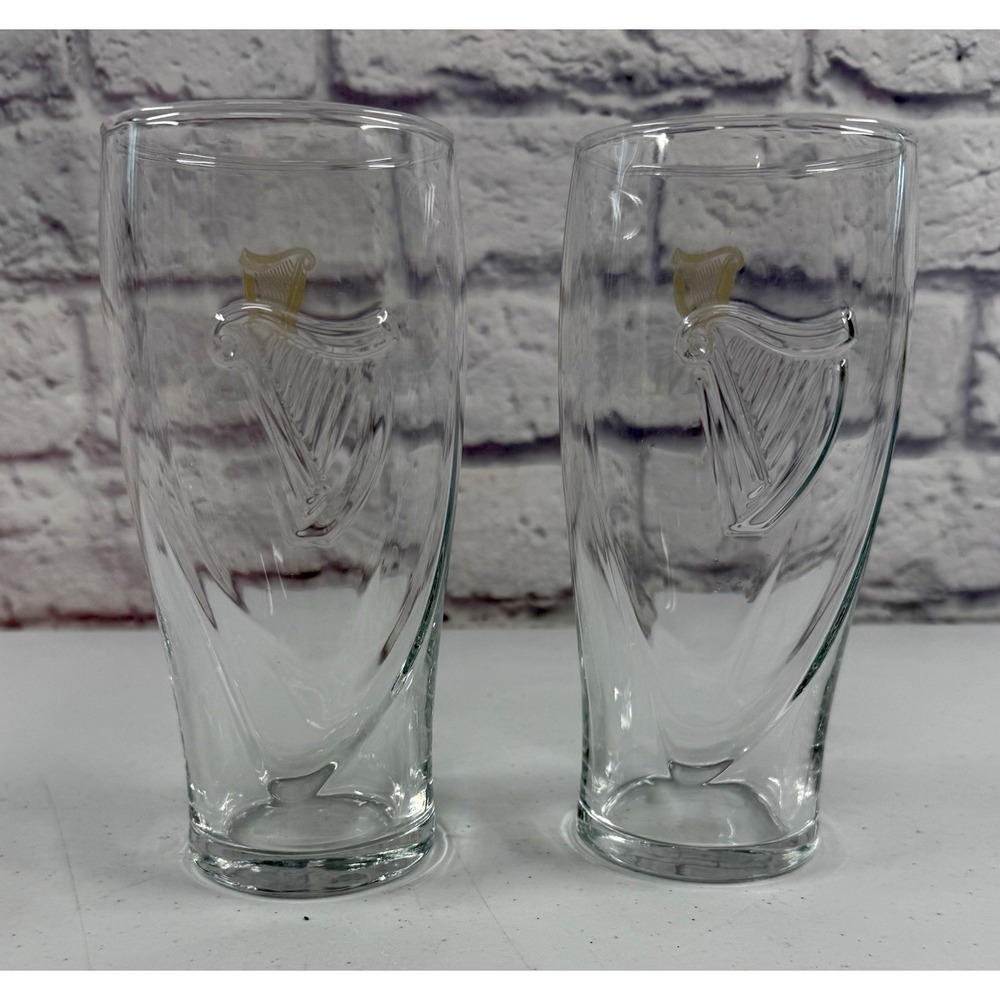 Set Two 2 Guinness 20 oz Beer Clear Pint Glasses Raised Harp Embossed BRAND NEW! - Picture 2 of 2